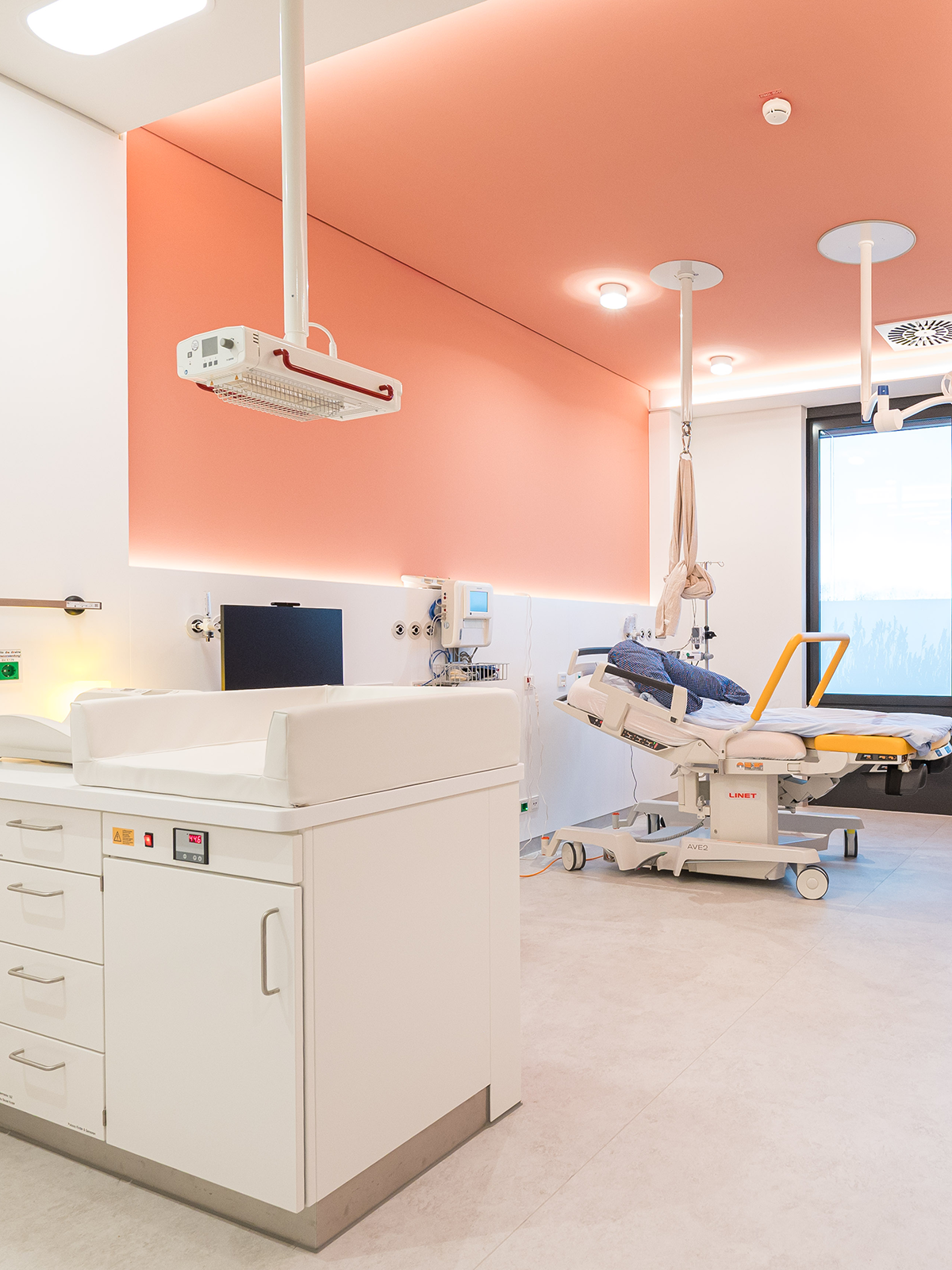 UKM Geburtshilfe | Normale Geburt in Münster | Moderner Kreißsaal